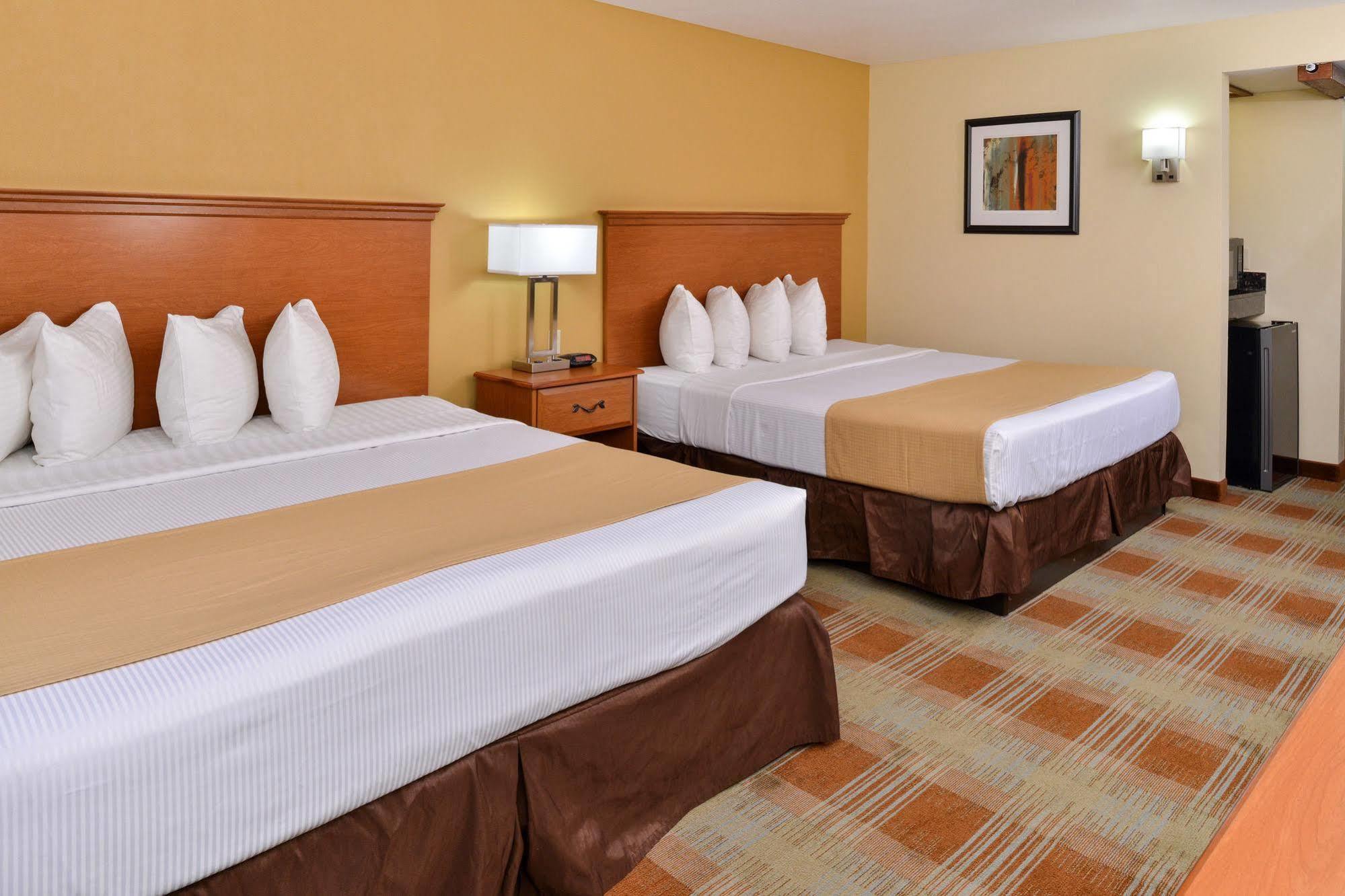 Best Western Kiva Inn Fort Collins Dış mekan fotoğraf